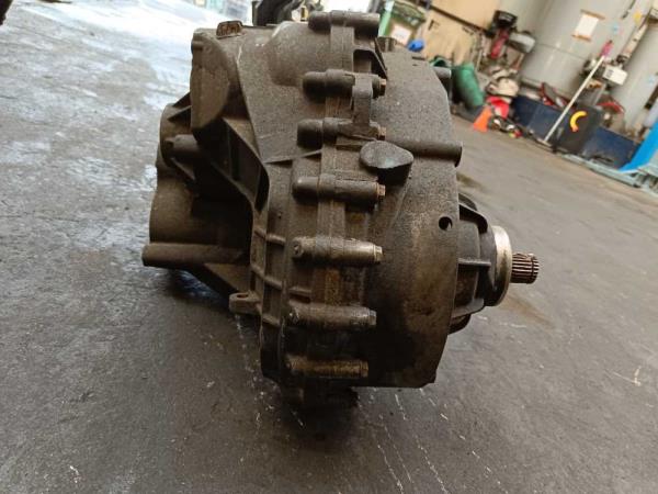 BOITE DE VITESSE VW TRANSPORTER T5 / MULTIVAN / CARAVELLE  2.5TDI CODE: KCQ - Vue 3